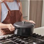 Faitout en fonte 5,7 L Victoria pré-traité